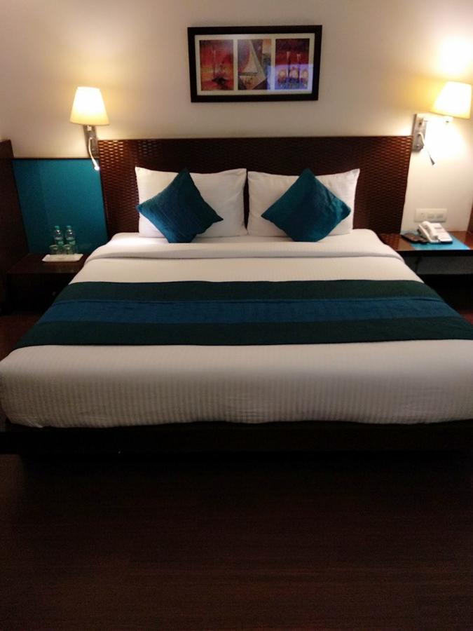 Hotel Sewa Grand פארידבד מראה חיצוני תמונה