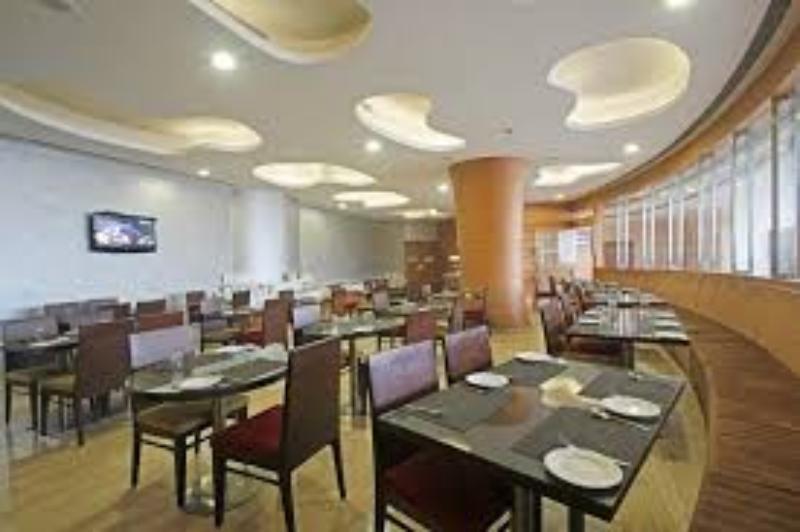 Hotel Sewa Grand פארידבד מראה חיצוני תמונה