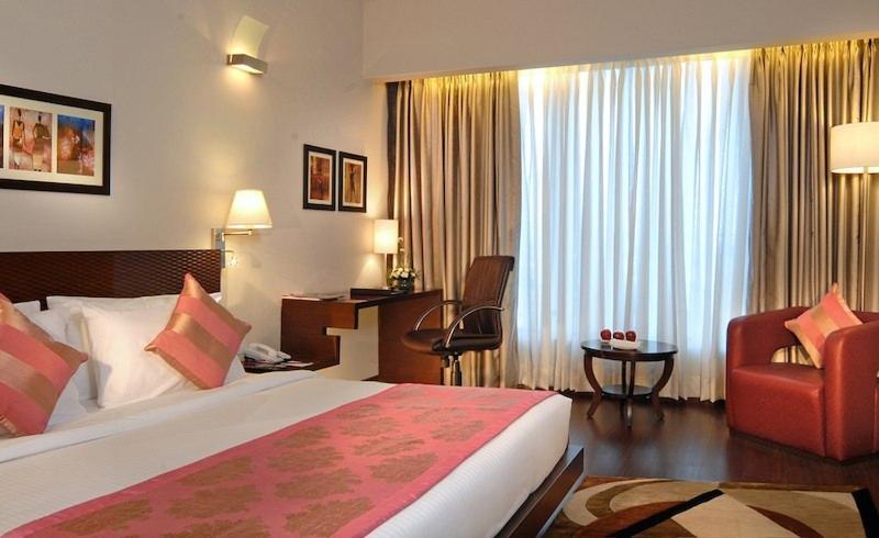 Hotel Sewa Grand פארידבד מראה חיצוני תמונה